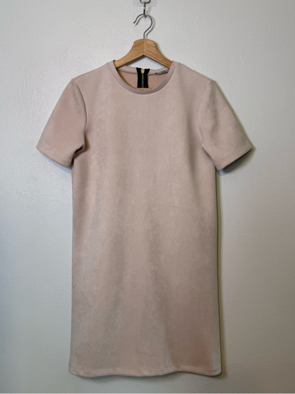 Zara Women's Pale Pink Faux Suede Short Sleeve Mini Dress Size Medium Feminine